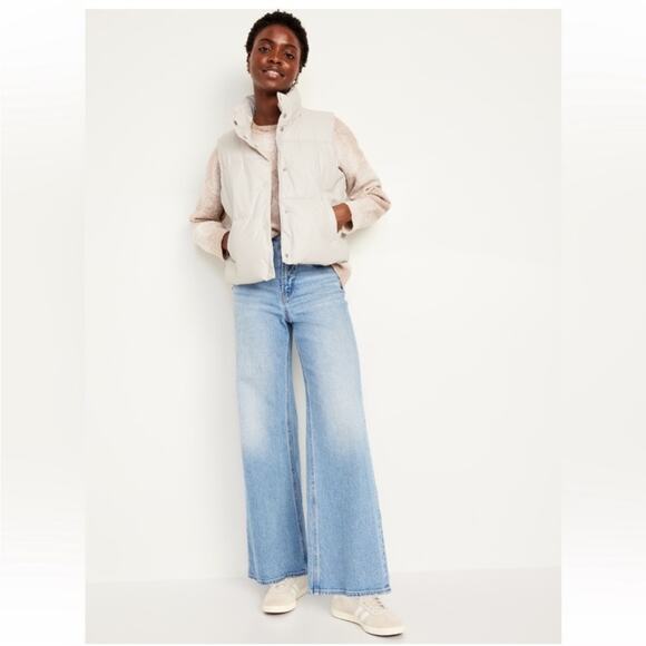 Old Navy silver gray Faux Leather Puffer
Vest - Picture 6 of 16